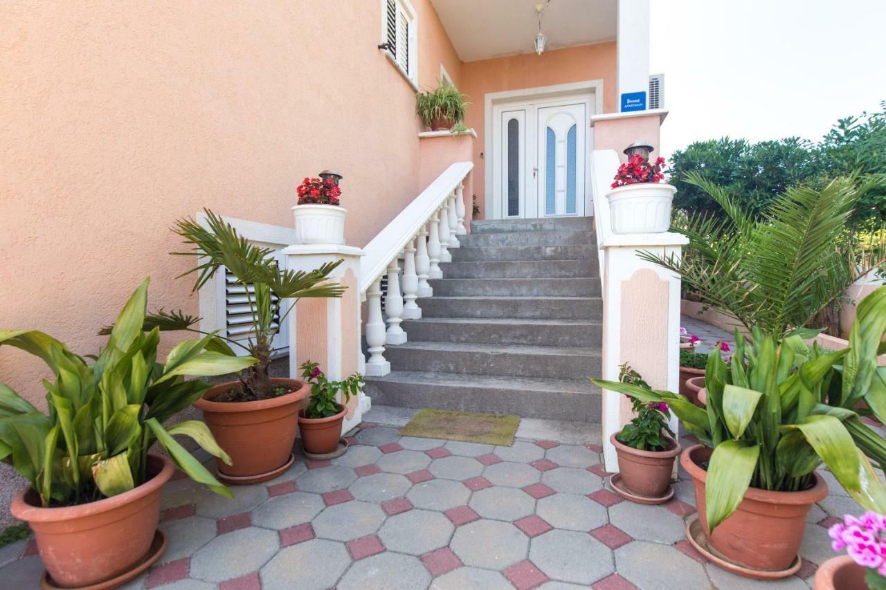 Apartments Bonifacic Punat Luaran gambar