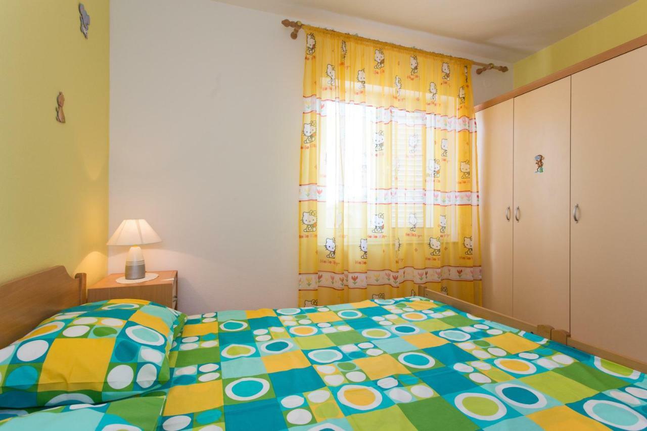 Apartments Bonifacic Punat Luaran gambar